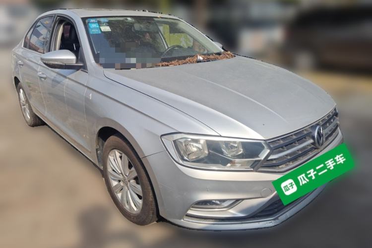 Used Volkswagen Bora 2016 1.6L Automatic Comfort Model Front Right 45 Deg