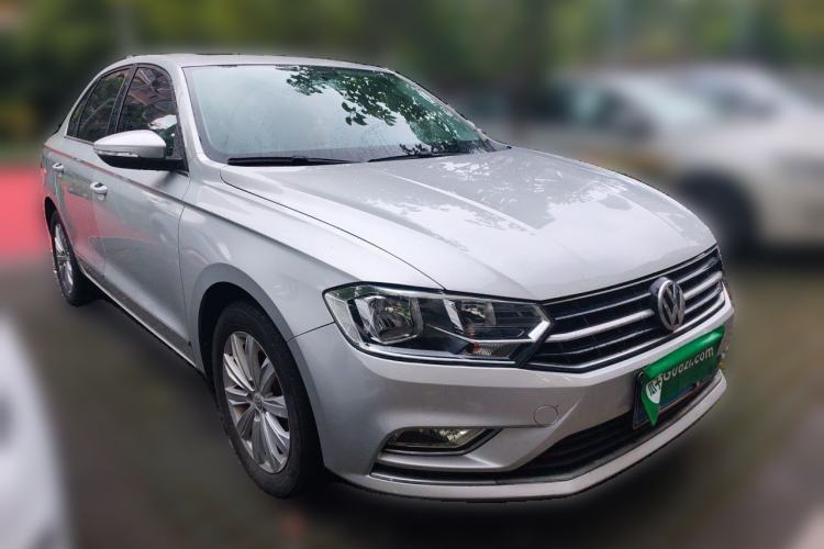 Used Volkswagen Bora 2016 1.6L Automatic Comfort Model Front Right 45 Deg