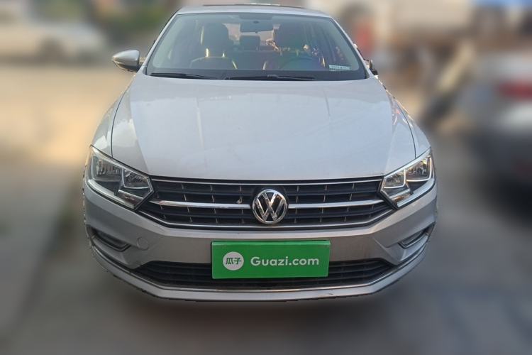 Used Volkswagen Bora 2016 1.6L Manual Comfort Model Front