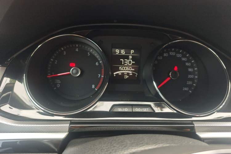 Used Volkswagen Bora 2016 1.6L Automatic Comfort Model Instrument Cluster