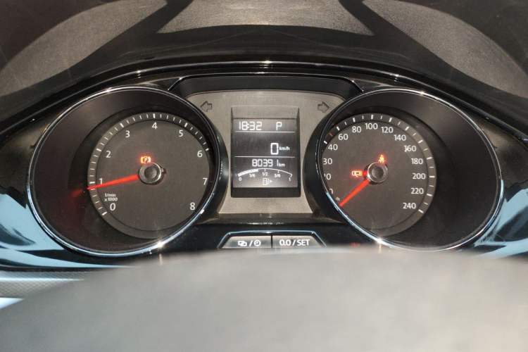 Used Volkswagen Bora 2016 1.6L Automatic Comfort Model Instrument Cluster