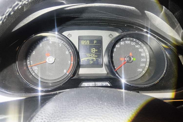 Used Volkswagen Bora 2016 1.6L Automatic Comfort Model Instrument Cluster