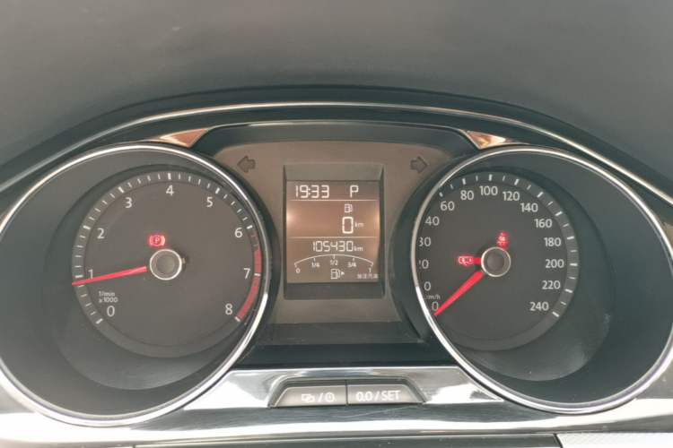 Used Volkswagen Bora 2016 1.6L Automatic Comfort Model Instrument Cluster