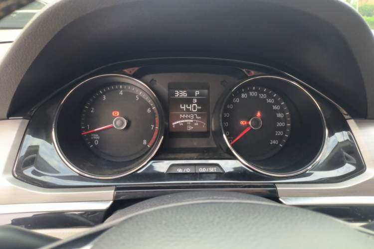 Used Volkswagen Bora 2016 1.6L Automatic Comfort Model Instrument Cluster