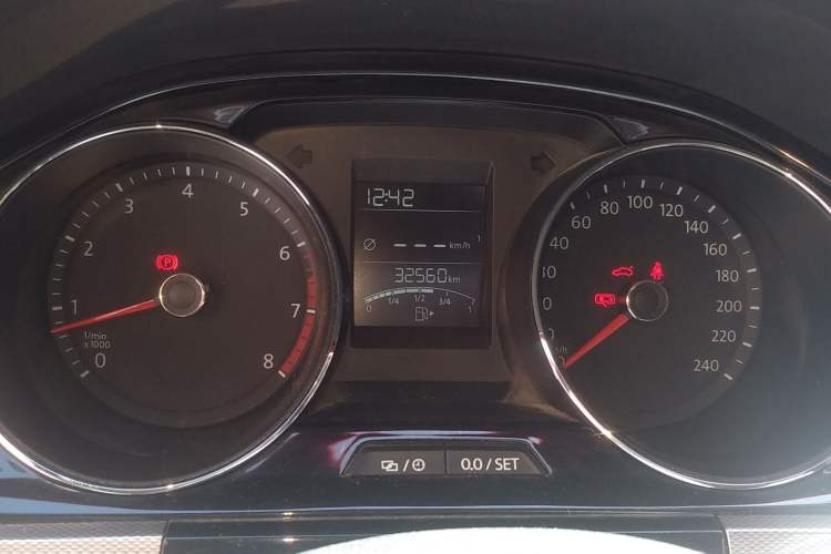 Used Volkswagen Bora 2016 1.6L Manual Comfort Model Instrument Cluster