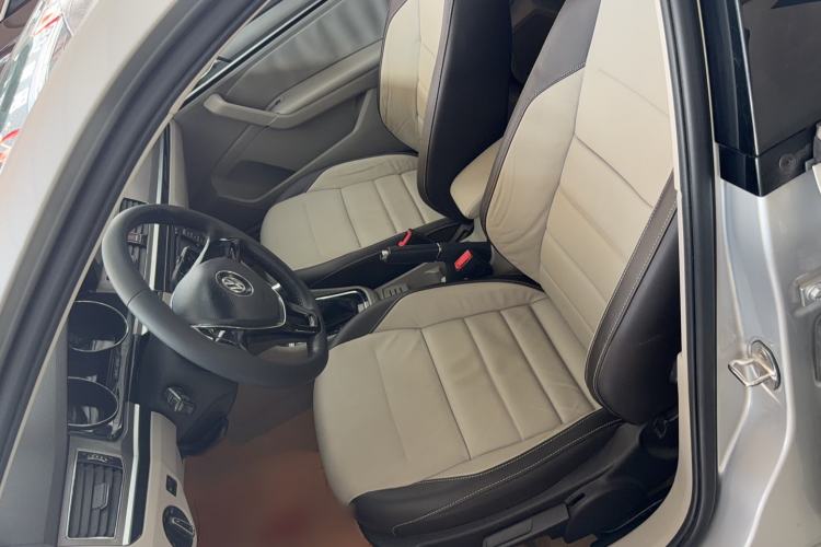 Used Volkswagen Bora 2016 1.6L Automatic Comfort Model Left Front Seat