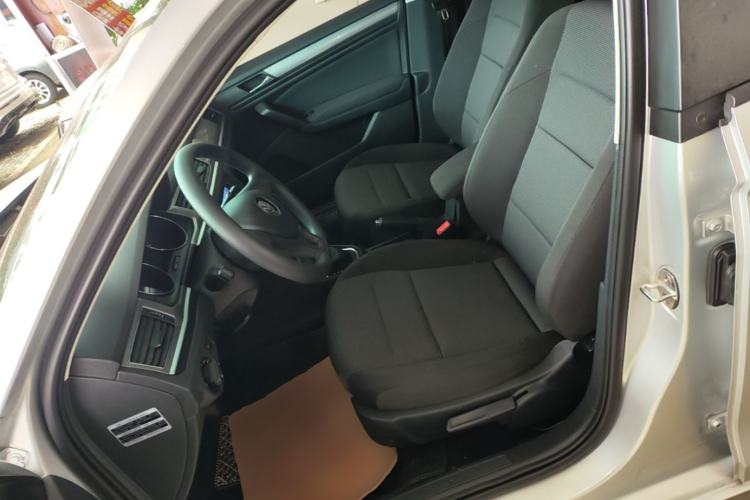 Used Volkswagen Bora 2016 1.6L Automatic Fashion Model Left Front Seat