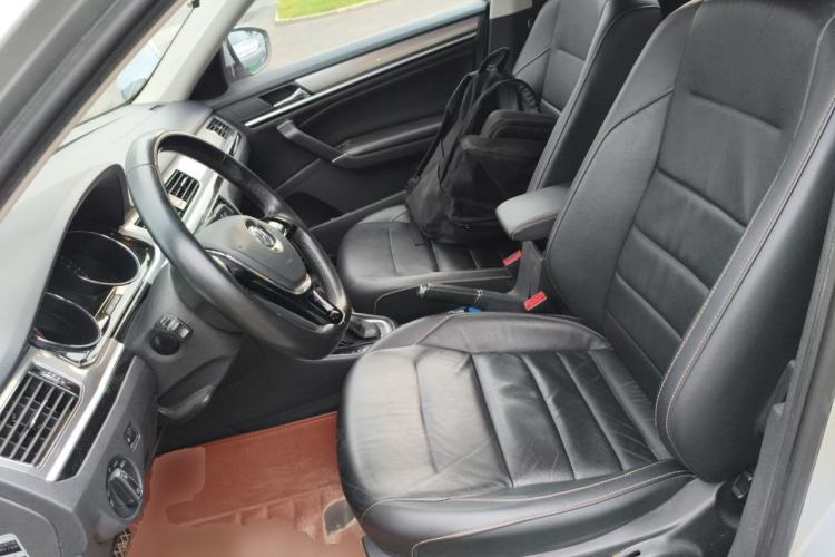 Used Volkswagen Bora 2016 1.6L Automatic Comfort Model Left Front Seat