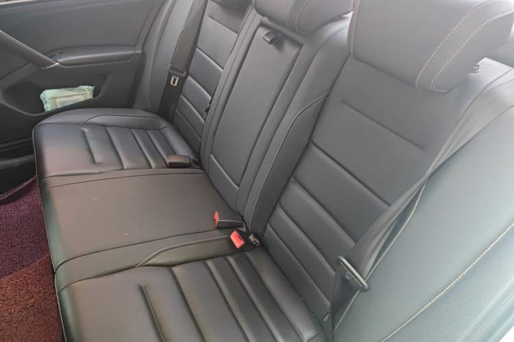 Used Volkswagen Bora 2016 1.6L Automatic Comfort Model Left Rear Seat