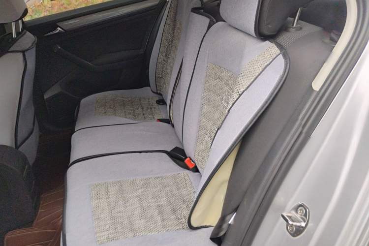 Used Volkswagen Bora 2016 1.6L Automatic Fashion Model Left Rear Seat