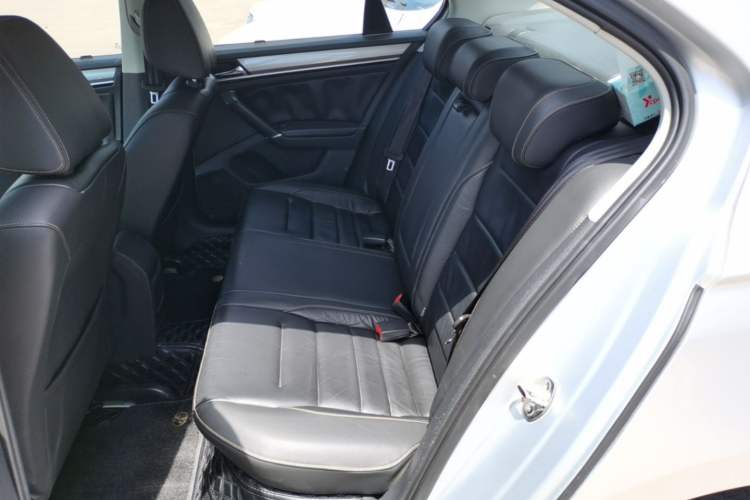 Used Volkswagen Bora 2016 1.6L Automatic Comfort Model Left Rear Seat