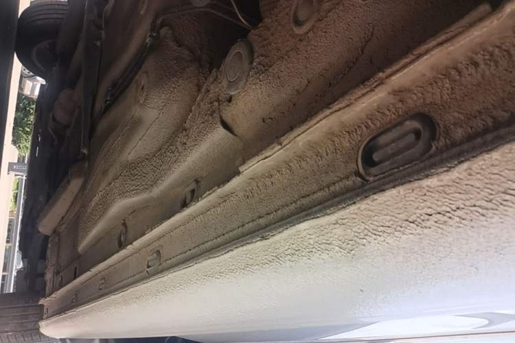 Used Volkswagen Bora 2016 1.6L Automatic Comfort Model Left Side Sill