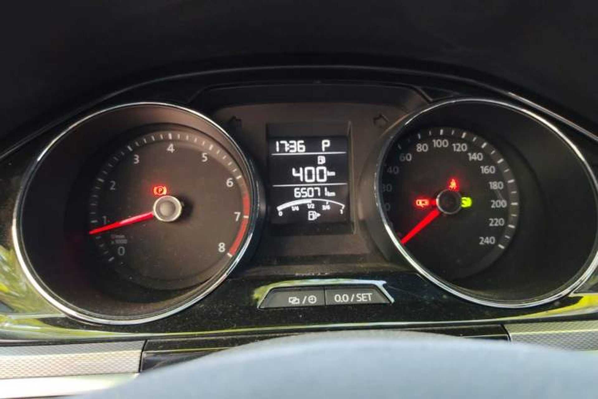 Used Volkswagen Bora 2016 1.6L Automatic Comfort Model Odometer Close Up