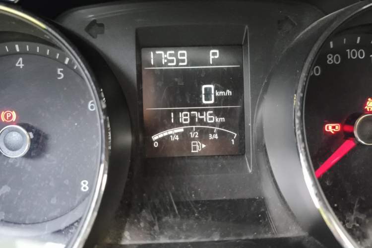 Used Volkswagen Bora 2016 1.6L Automatic Comfort Model Odometer Close Up