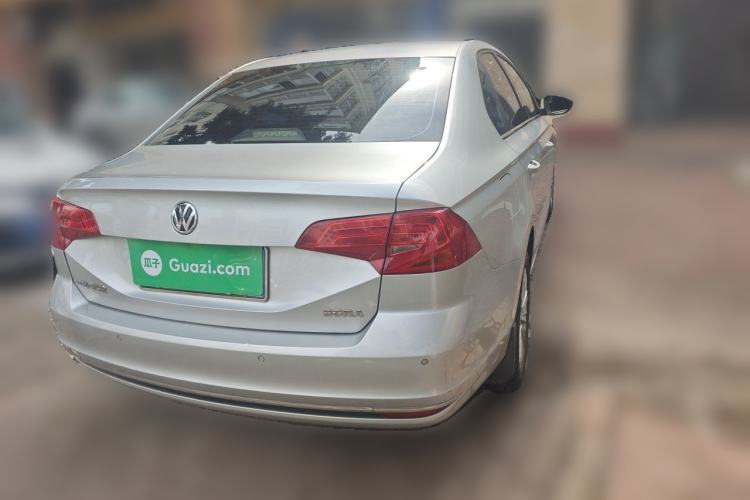 Used Volkswagen Bora 2016 1.6L Automatic Comfort Model Rear Right 45 Deg