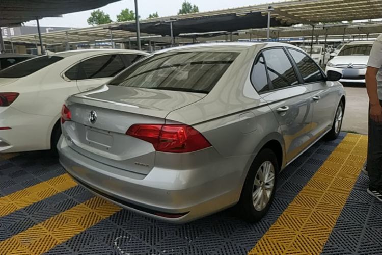 Used Volkswagen Bora 2016 1.6L Manual Fashion Edition Rear Right 45 Deg