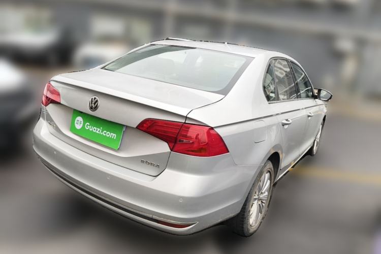 Used Volkswagen Bora 2016 1.6L Automatic Comfort Model Rear Right 45 Deg