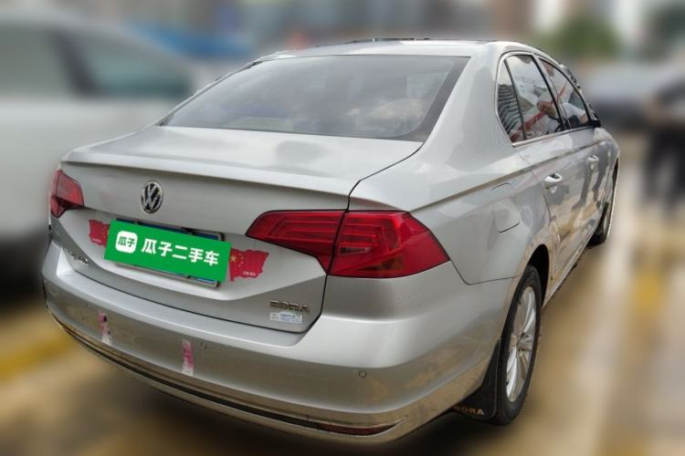 Used Volkswagen Bora 2016 1.6L Manual Comfort Model Rear Right 45 Deg
