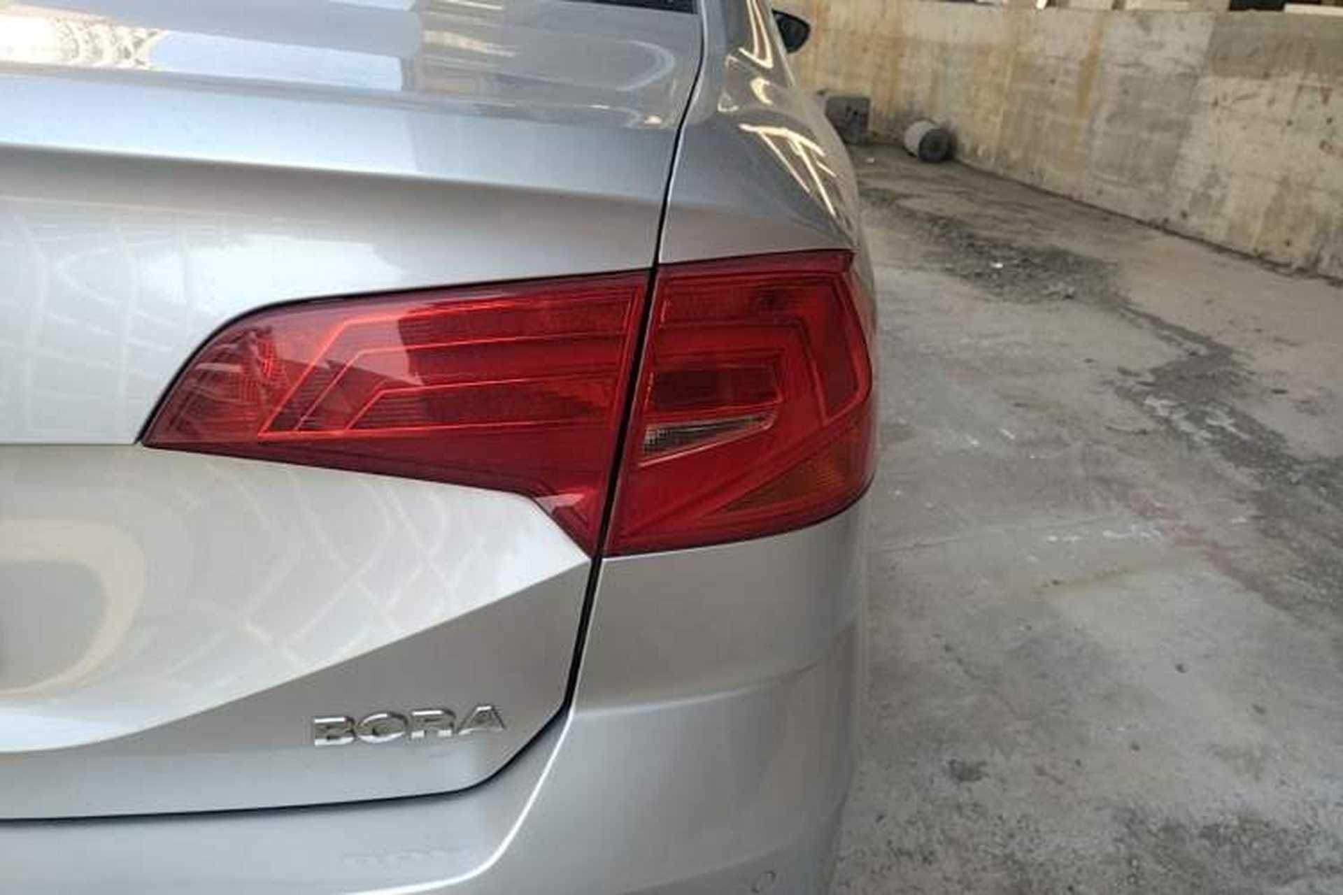 Used Volkswagen Bora 2016 1.6L Manual Fashion Edition Right Rear Taillight