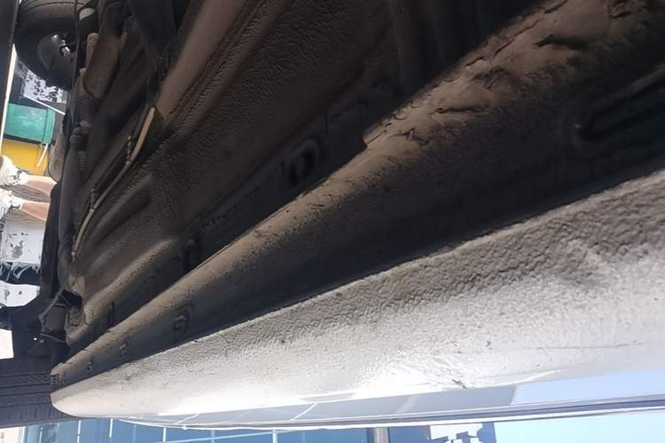Used Volkswagen Bora 2016 1.6L Automatic Comfort Model Right Side Sill