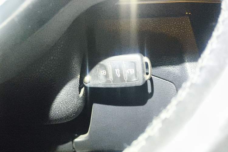 Used Volkswagen Bora 2016 1.6L Automatic Comfort Model Vehicle Key