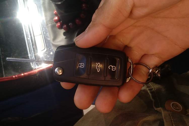 Used Volkswagen Bora 2016 1.6L Manual Comfort Model Vehicle Key
