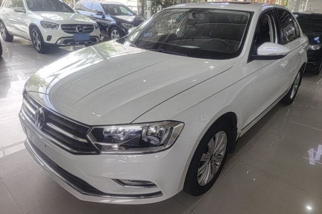 Ojetý Volkswagen Bora 2016 1.6L Automatic Comfort Model