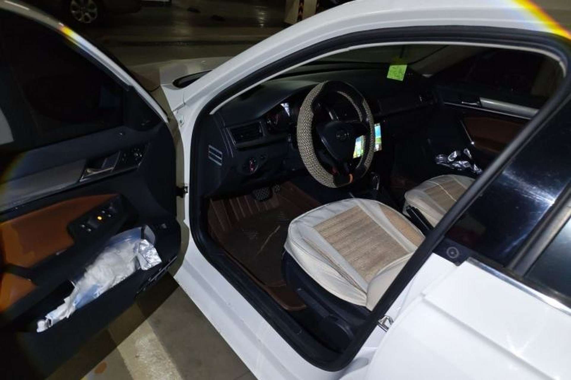 Used Volkswagen Bora 2016 1.6L Automatic Comfort Model Driver Seat