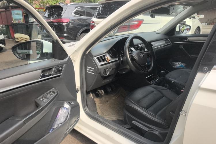 Used Volkswagen Bora 2016 1.6L Manual Comfort Model Driver Seat
