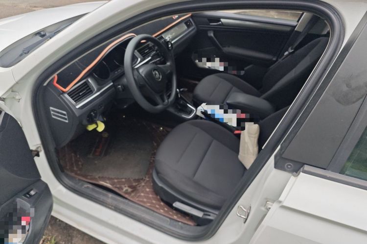 Used Volkswagen Bora 2016 1.6L Automatic Fashion Model Driver Seat