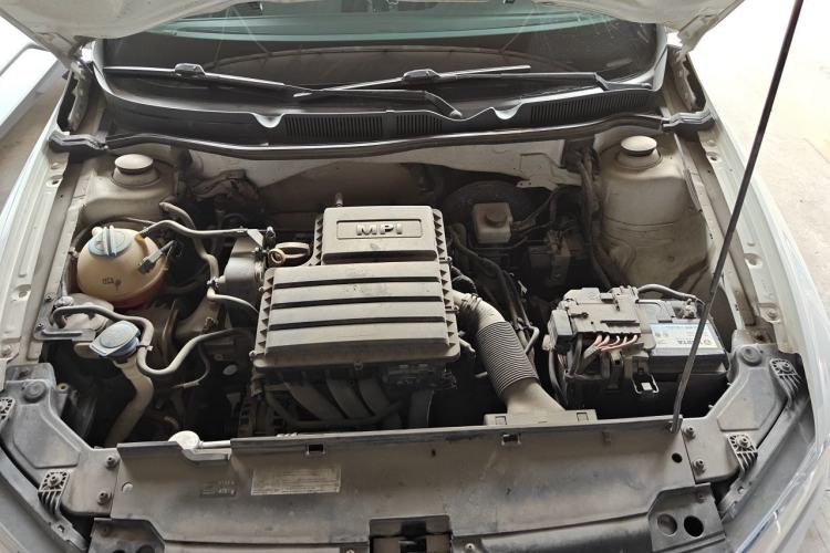 Used Volkswagen Bora 2016 1.6L Automatic Comfort Model Engine Bay