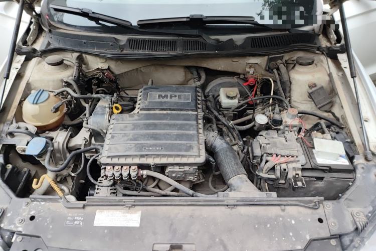 Used Volkswagen Bora 2016 1.6L Automatic Fashion Model Engine Bay