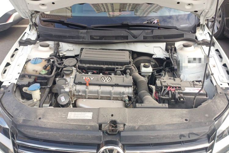 Used Volkswagen Bora 2016 1.6L Manual Fashion Edition Engine Bay