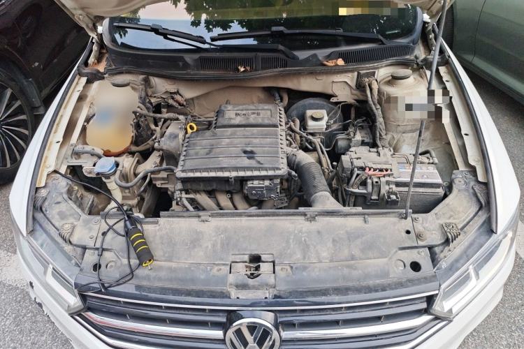 Used Volkswagen Bora 2016 1.6L Automatic Comfort Model Engine Bay