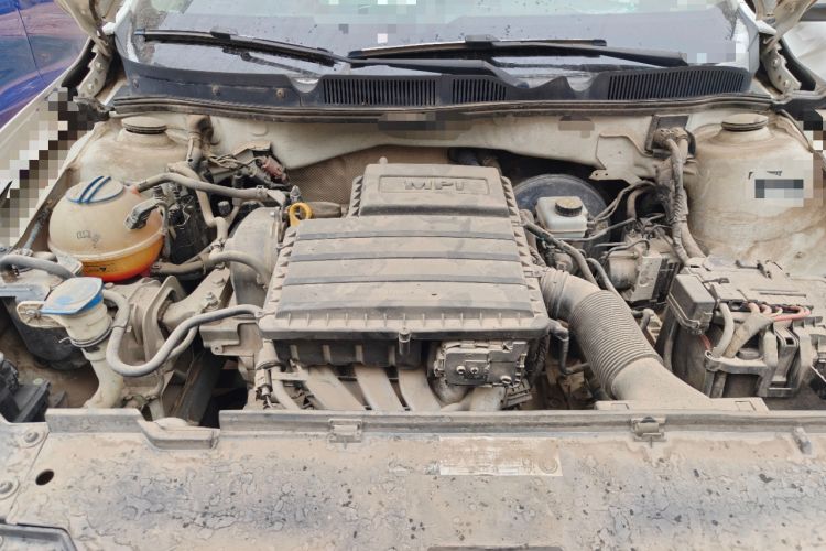 Used Volkswagen Bora 2016 1.6L Automatic Fashion Model Engine Bay