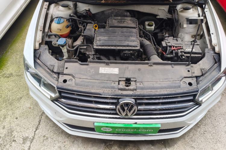 Used Volkswagen Bora 2016 1.6L Automatic Luxury Model Engine Bay