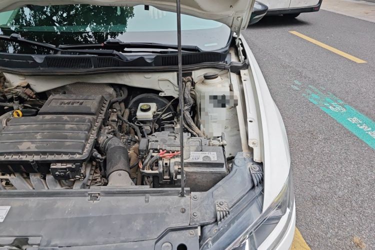 Used Volkswagen Bora 2016 1.6L Automatic Comfort Model Engine Bay Left