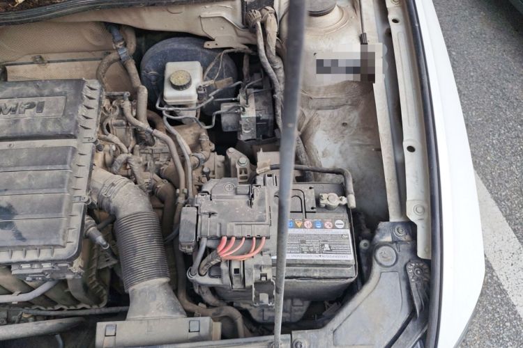 Used Volkswagen Bora 2016 1.6L Automatic Comfort Model Engine Bay Left