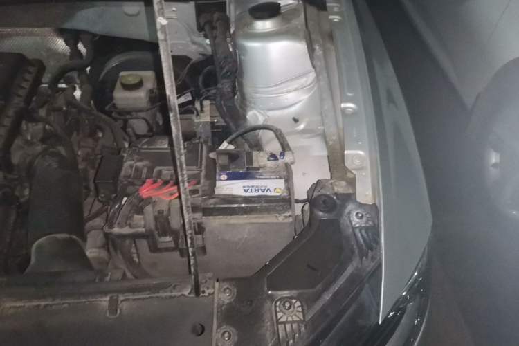 Used Volkswagen Bora 2016 1.6L Automatic Comfort Model Engine Bay Left