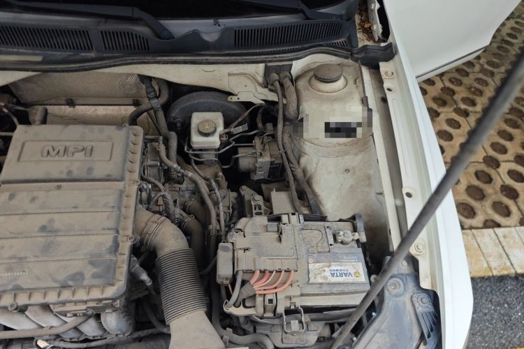 Used Volkswagen Bora 2016 1.6L Automatic Comfort Model Engine Bay Left