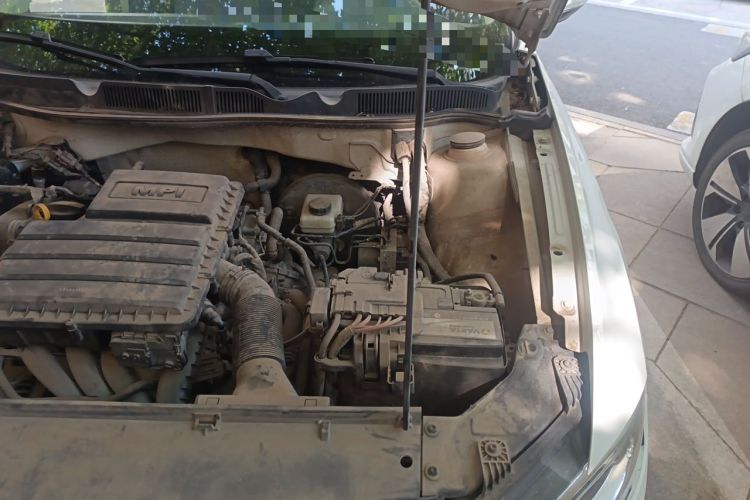 Used Volkswagen Bora 2016 1.6L Automatic Fashion Model Engine Bay Left