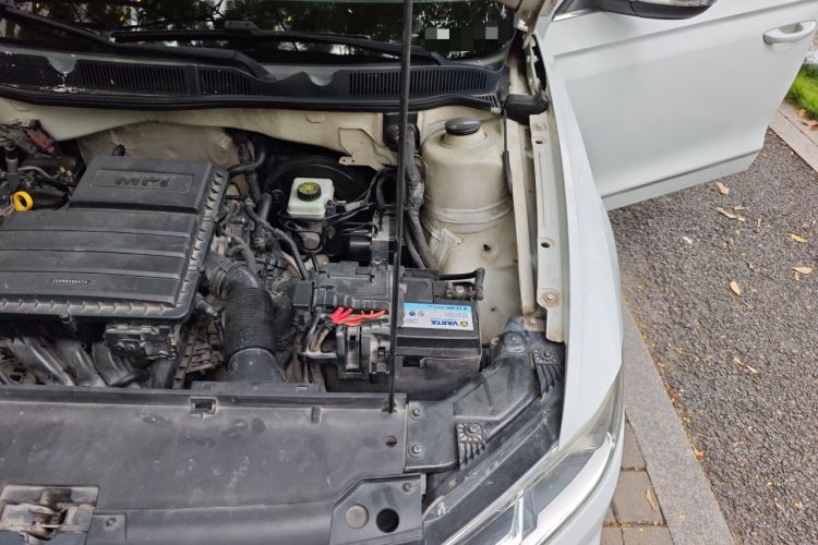 Used Volkswagen Bora 2016 1.6L Automatic Comfort Model Engine Bay Left