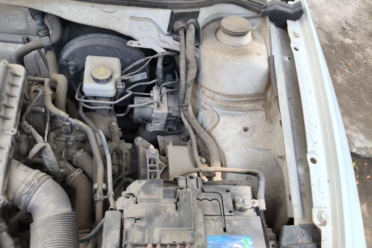 Used Volkswagen Bora 2016 1.6L Automatic Comfort Model Engine Bay Left