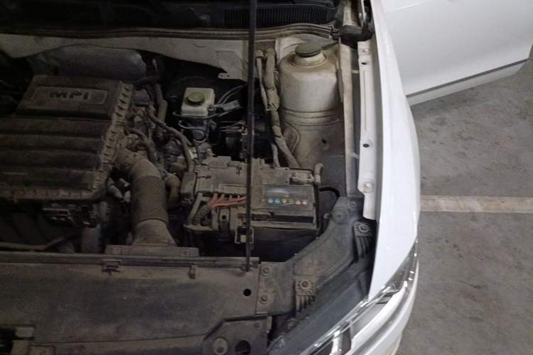 Used Volkswagen Bora 2016 1.6L Automatic Comfort Model Engine Bay Left