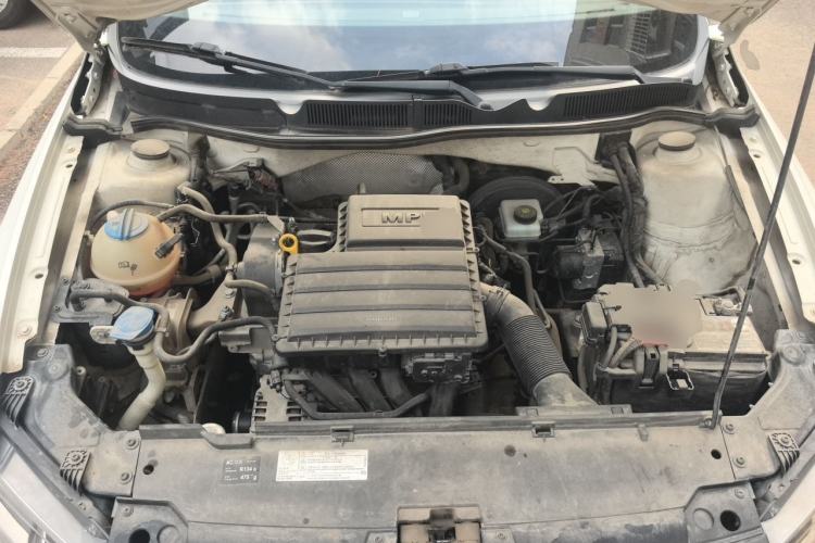 Used Volkswagen Bora 2016 1.6L Manual Comfort Model Engine Bay