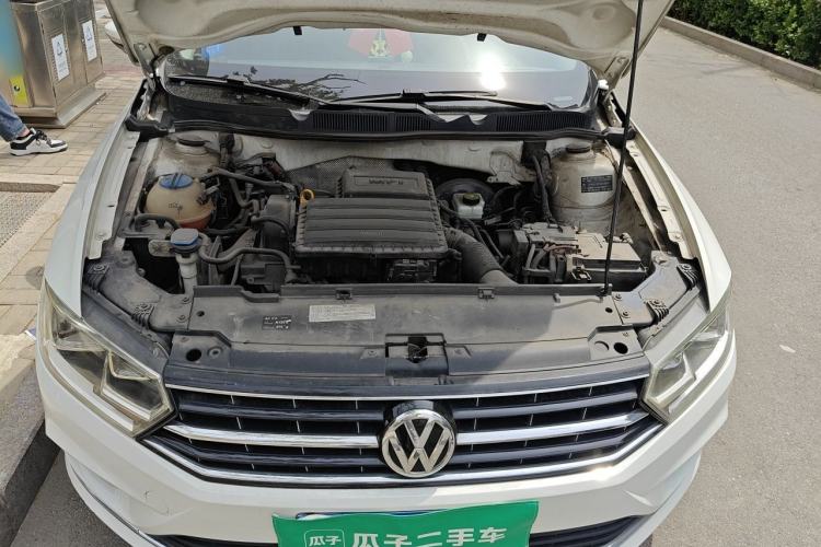 Used Volkswagen Bora 2016 1.6L Automatic Comfort Model Engine Bay