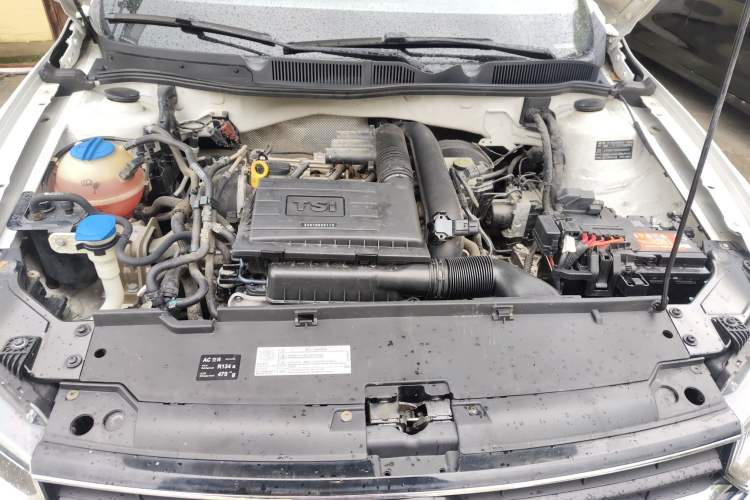 Used Volkswagen Bora 2016 230TSI Manual Comfort Version Engine Bay