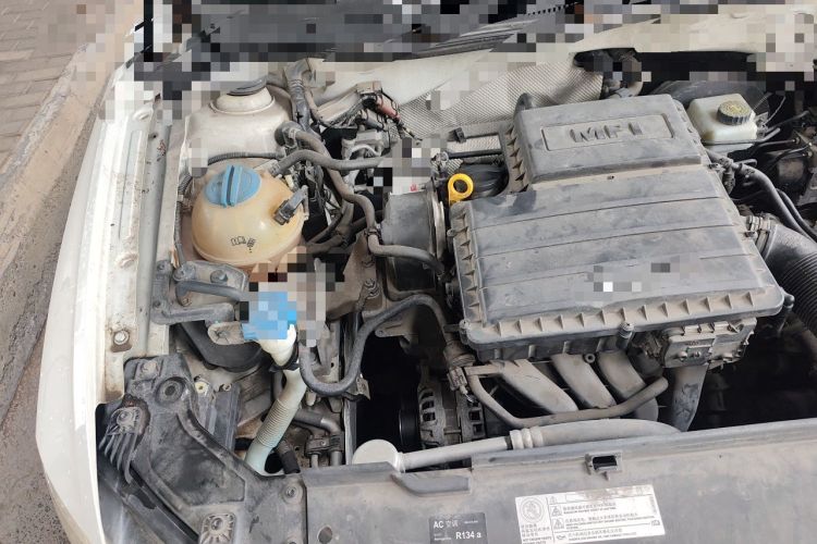 Used Volkswagen Bora 2016 1.6L Automatic Fashion Model Engine Bay Right