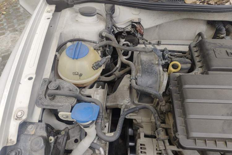 Used Volkswagen Bora 2016 1.6L Manual Comfort Model Engine Bay Right
