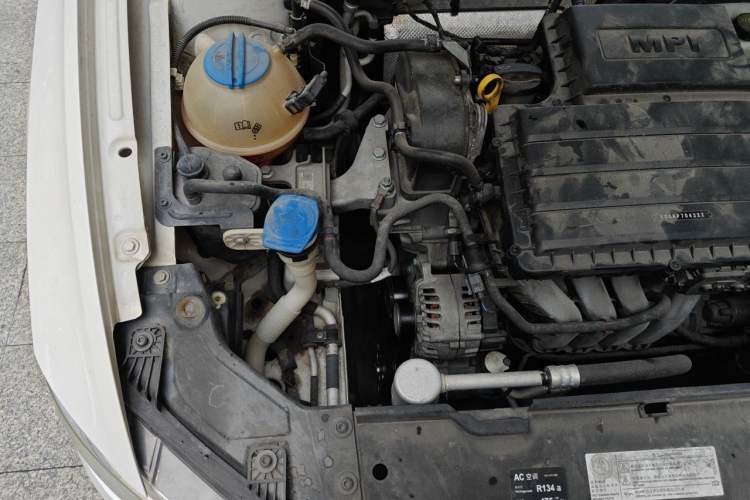 Used Volkswagen Bora 2016 1.6L Automatic Comfort Model Engine Bay Right